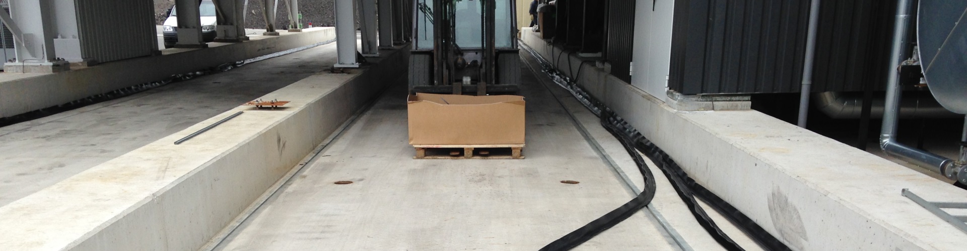 Weegbrugrubbers met T-Profiel op weegbrug